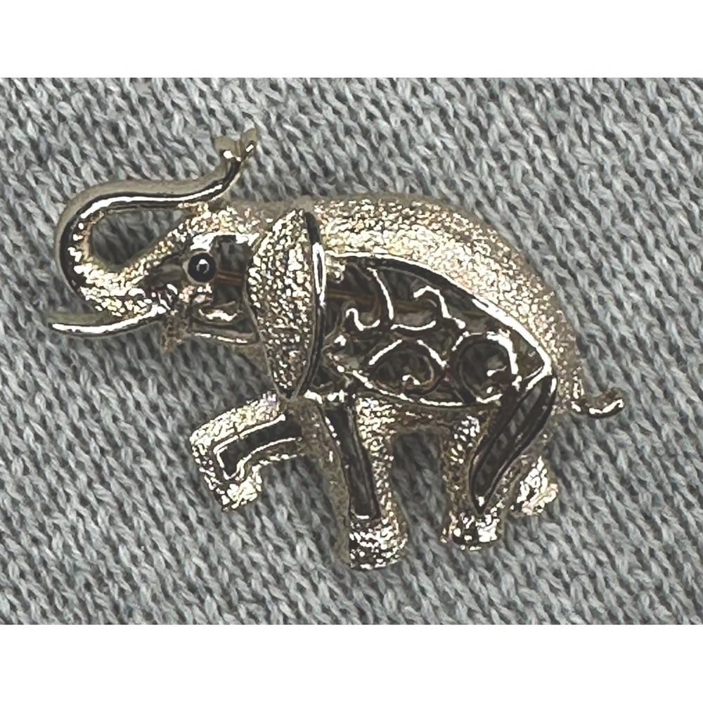 VTG  Elephant Pendant  "Sabu" Pin Silver Tone Signed Lucky Trunk Up 80s Retro